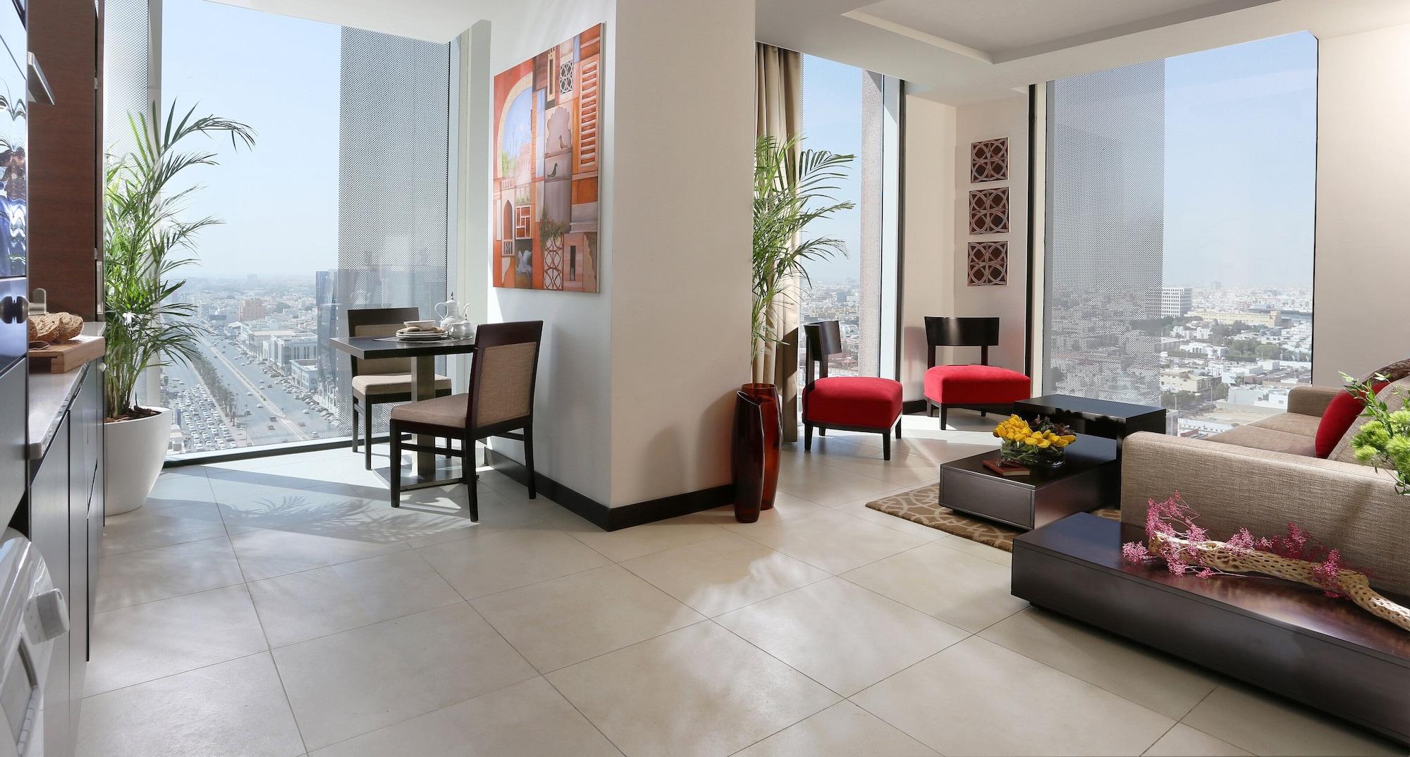 Ascott Tahlia Jeddah Apartment Bagian luar foto