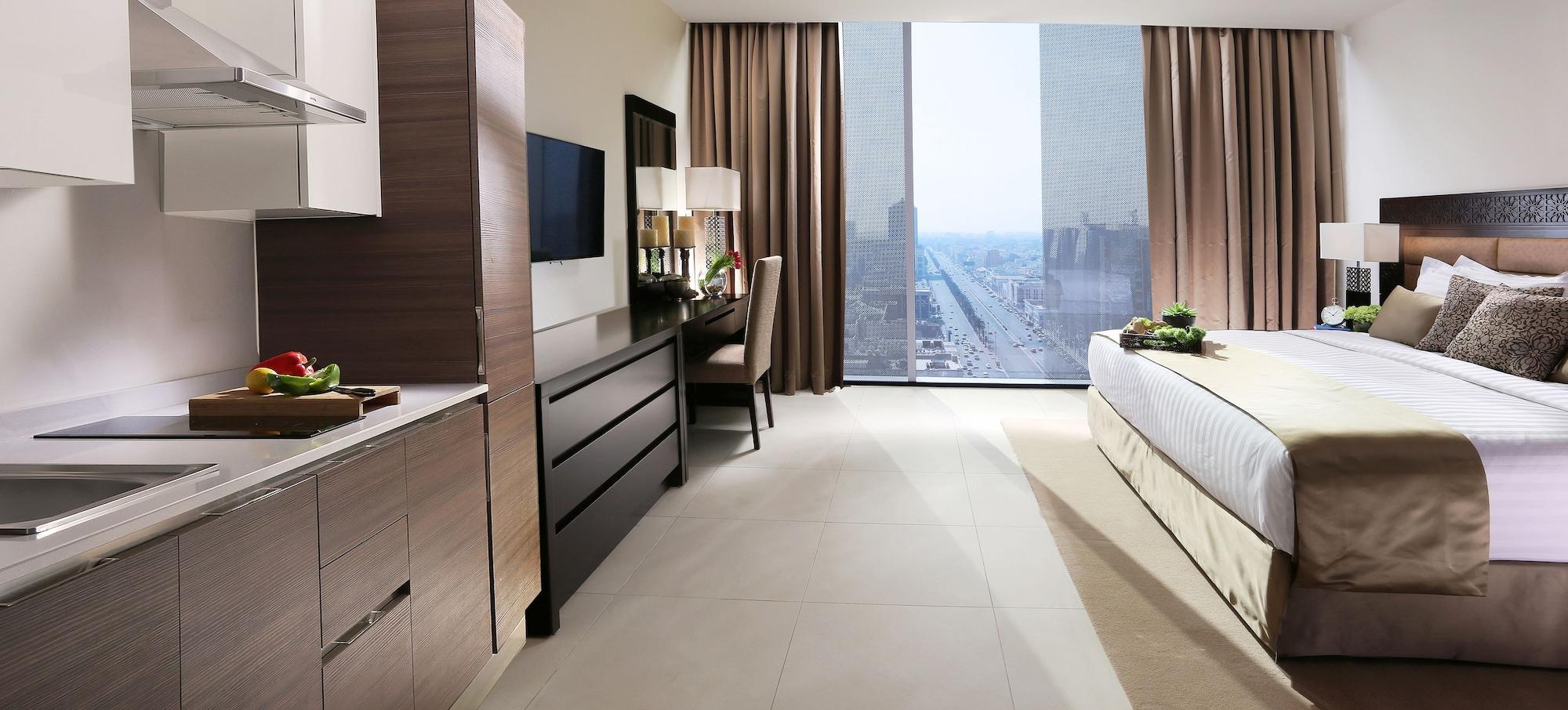 Ascott Tahlia Jeddah Apartment Bagian luar foto